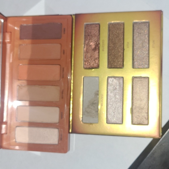 2 urban decay warm eyeshadow  palettes - Picture 2 of 4